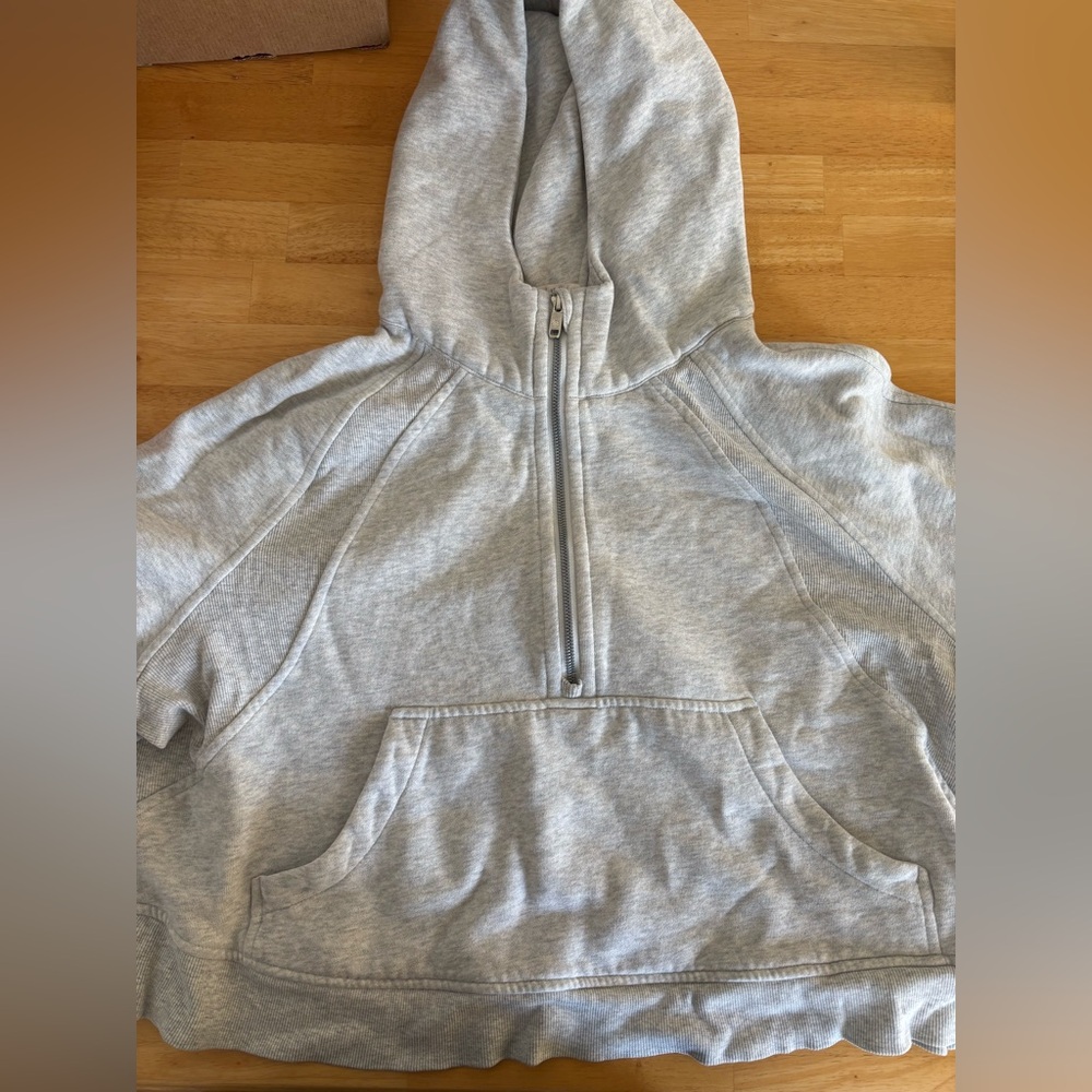 Lululemon scuba half zip hoodie